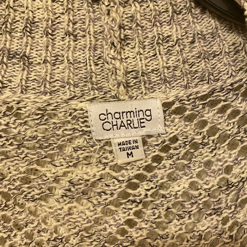 Best - Picture 3 of 3